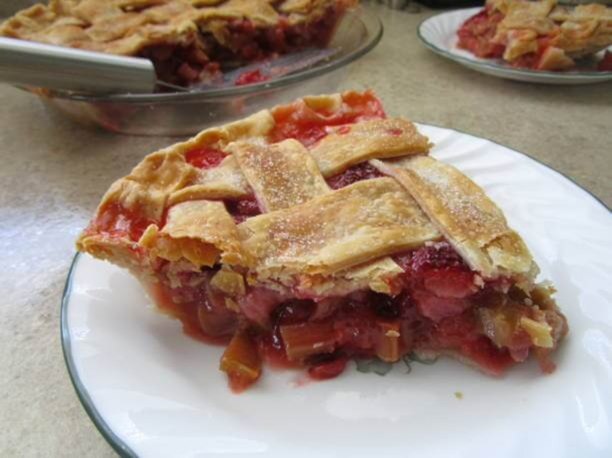 Strawberry Rhubarb Pie Recipe