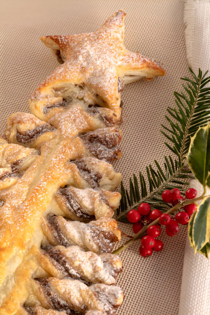 Cheesy Spinach Dip Christmas Tree Recipe