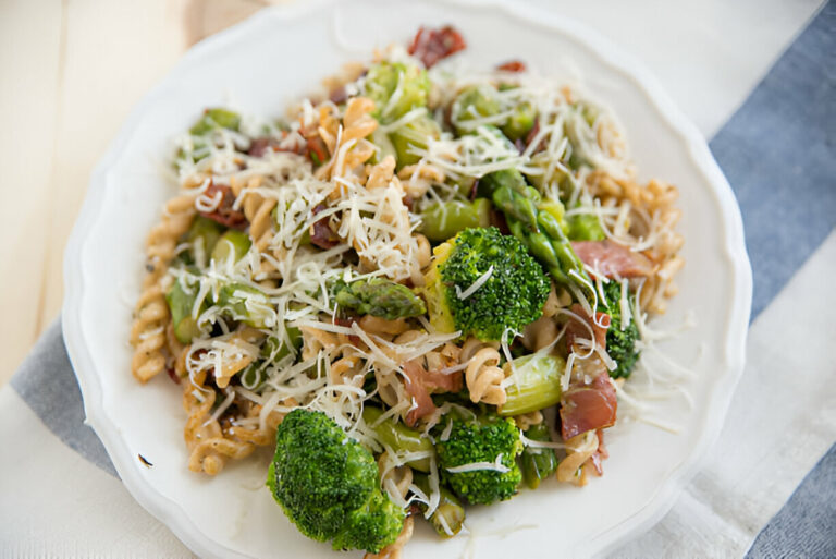 Smoked Sockeye Salmon Pasta Salad Recipe