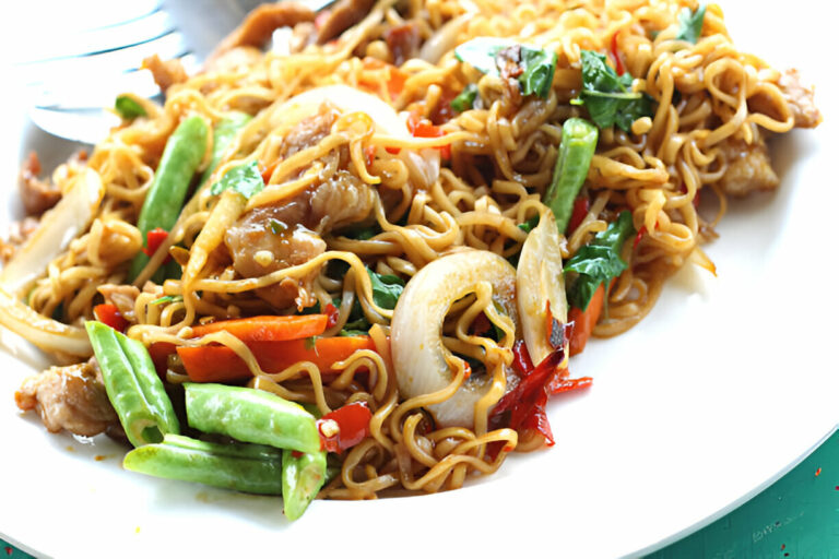Chicken Stir fried Chow Mein spicy Recipe
