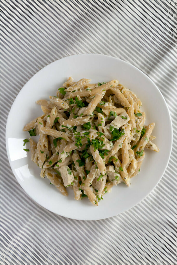 Creamy Garlic Chicken Pasta Recipe