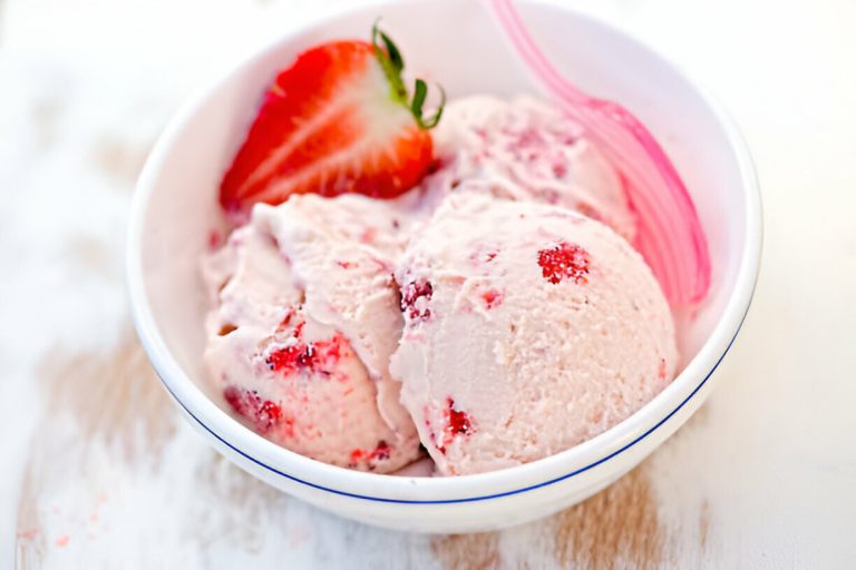 Strawberry Ice Cream Recipe