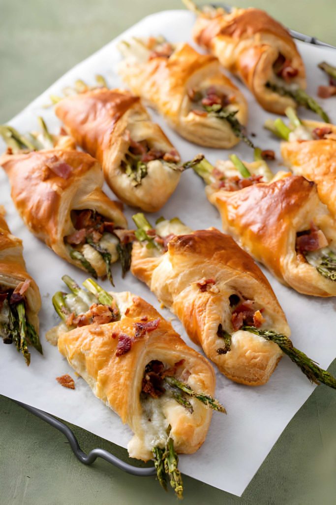 Prosciutto Wrapped Baked Brie Rolls Recipe